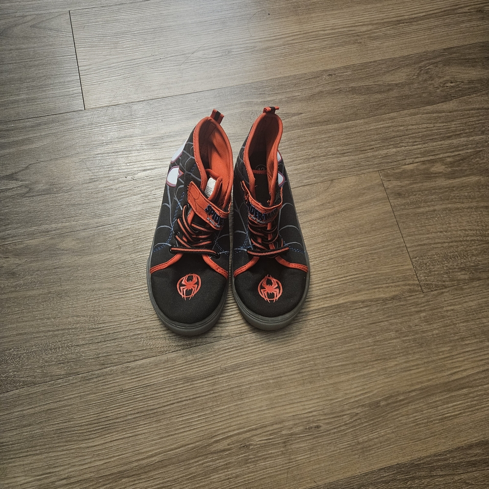 Marvel Black and Red Kids Sneakers